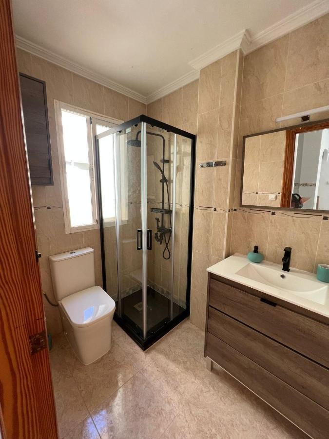 Atico Duplex Con Vista Mar Y Terraza Privada A 200M De La Playa Hasta 6 Personas Apartman Garrucha Kültér fotó