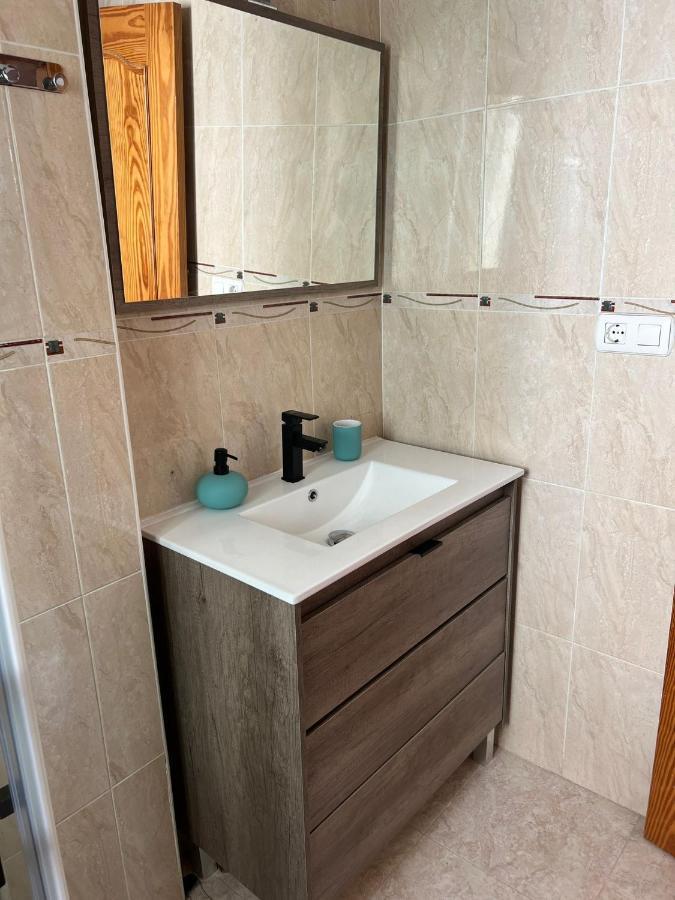 Atico Duplex Con Vista Mar Y Terraza Privada A 200M De La Playa Hasta 6 Personas Apartman Garrucha Kültér fotó