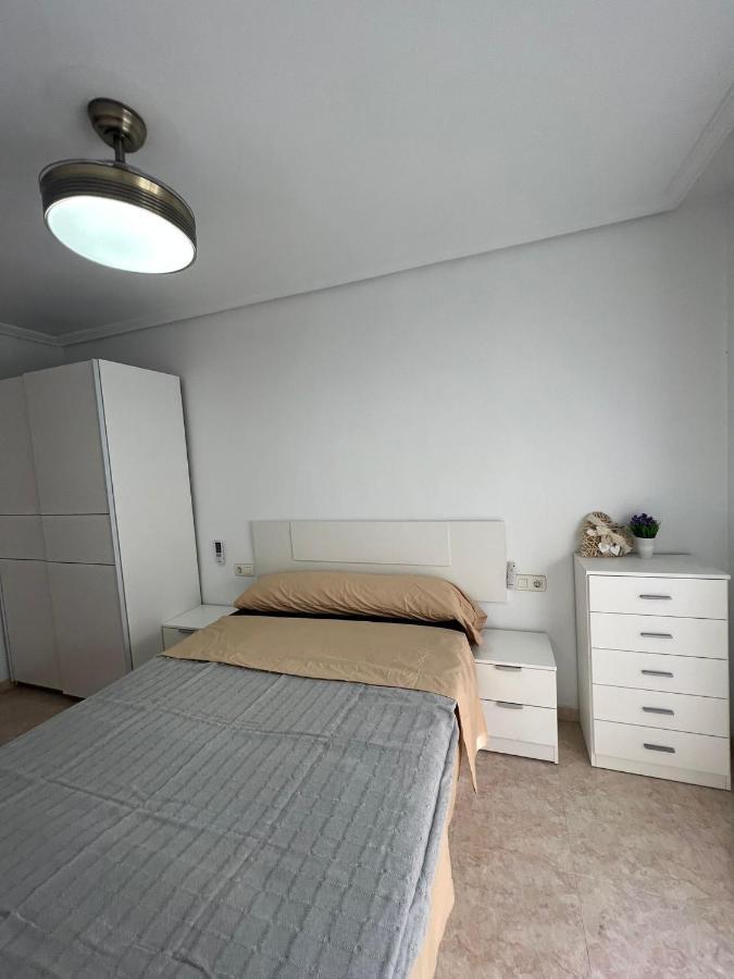 Atico Duplex Con Vista Mar Y Terraza Privada A 200M De La Playa Hasta 6 Personas Apartman Garrucha Kültér fotó